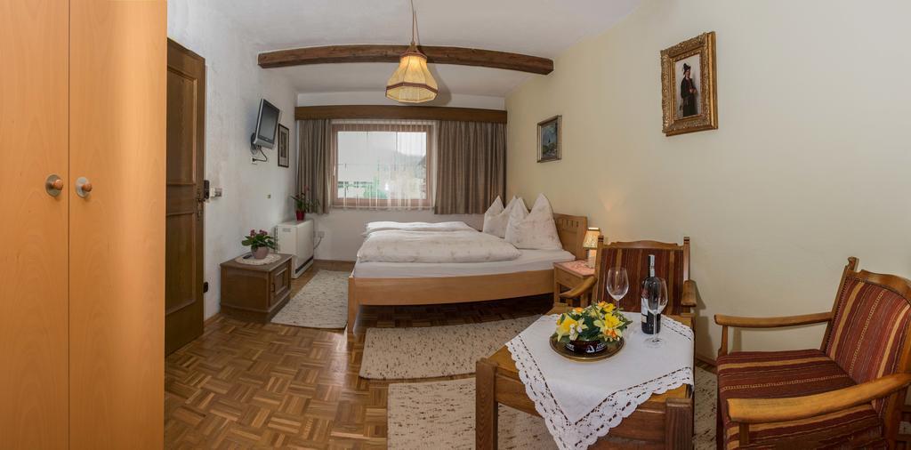 Kreuzhof Seefeld Seefeld in Tirol Oda fotoğraf